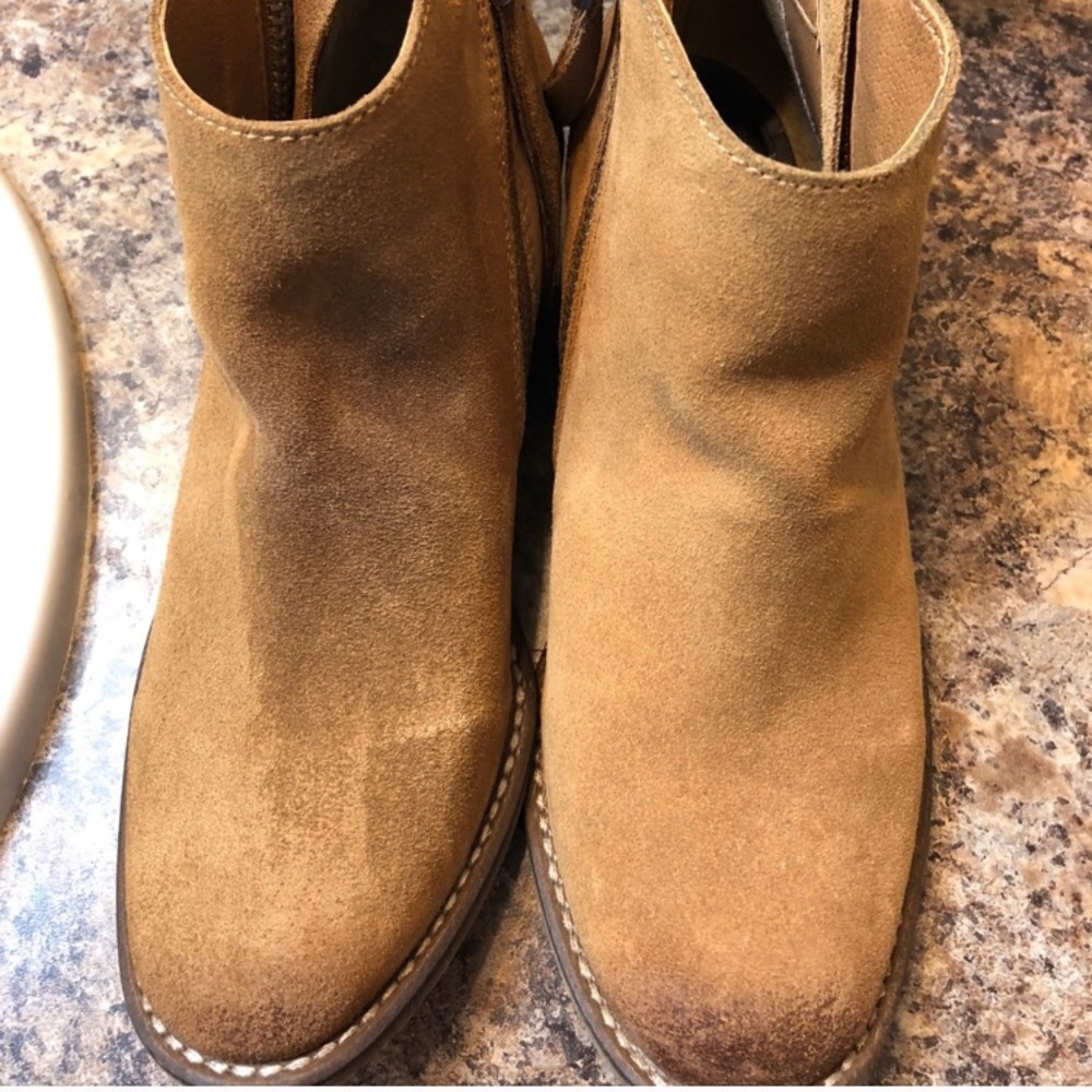 Dolce Vita booties